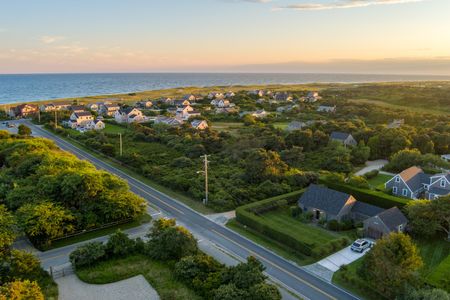 Surfside- 5 Nonantum Avenue Image