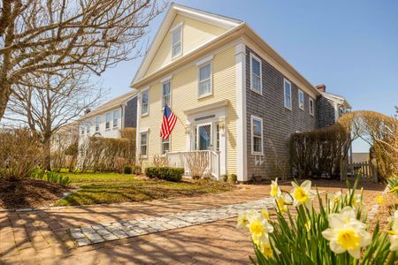 Naushop- 14 Goldfinch Drive Image