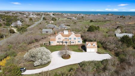 Dionis- 11 Eel Point Road Image