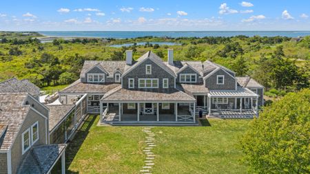 Quaise- 14 Bassett Road Image