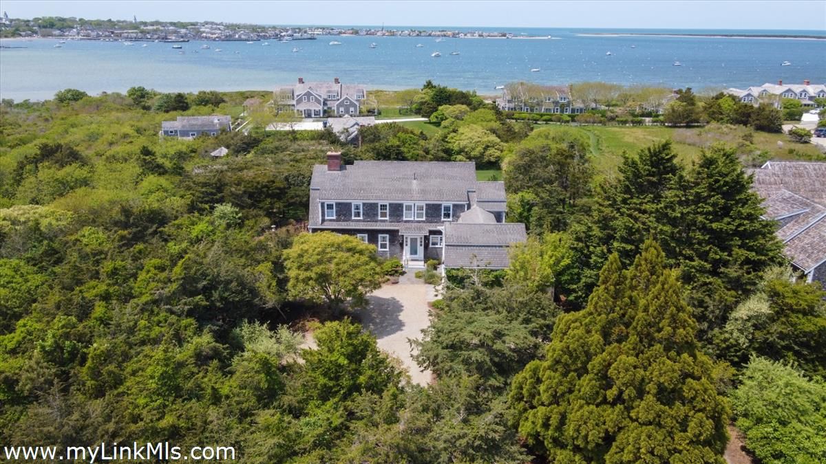 Monomoy- 6 Berkeley Avenue Image