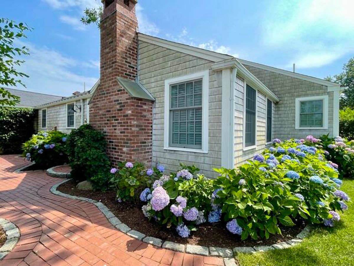 Brant Point- 6B Stone Barn Way placeholder