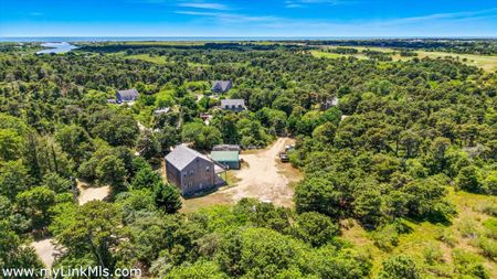 Miacomet- 43 Appleton Road Image