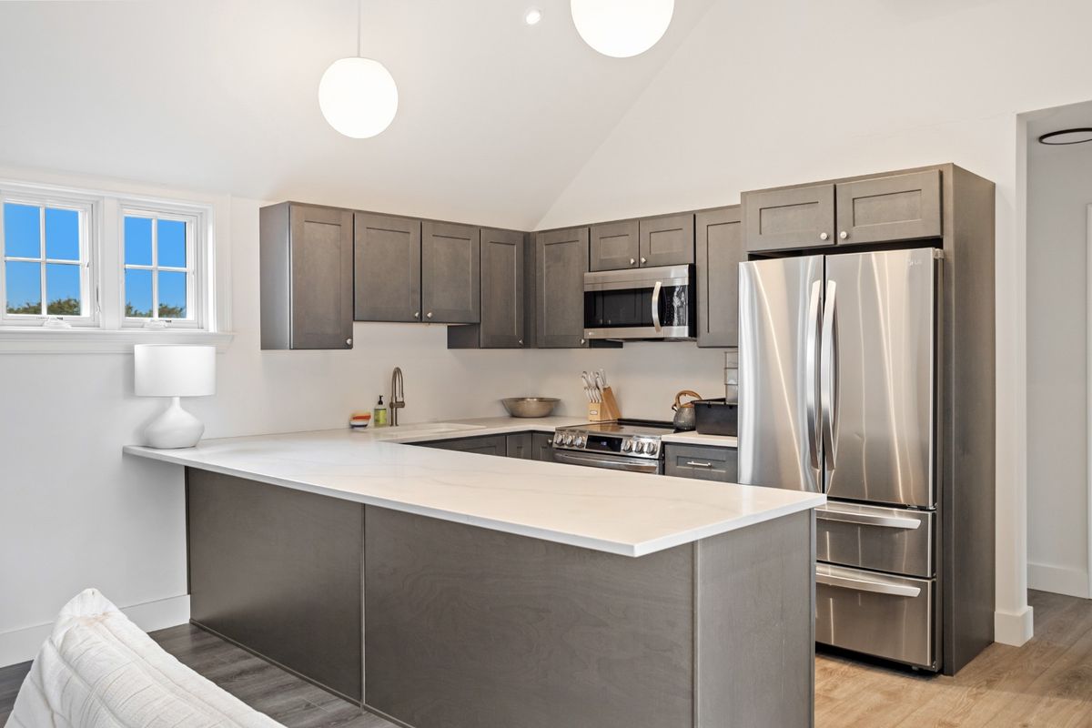 2nd Floor Apartment