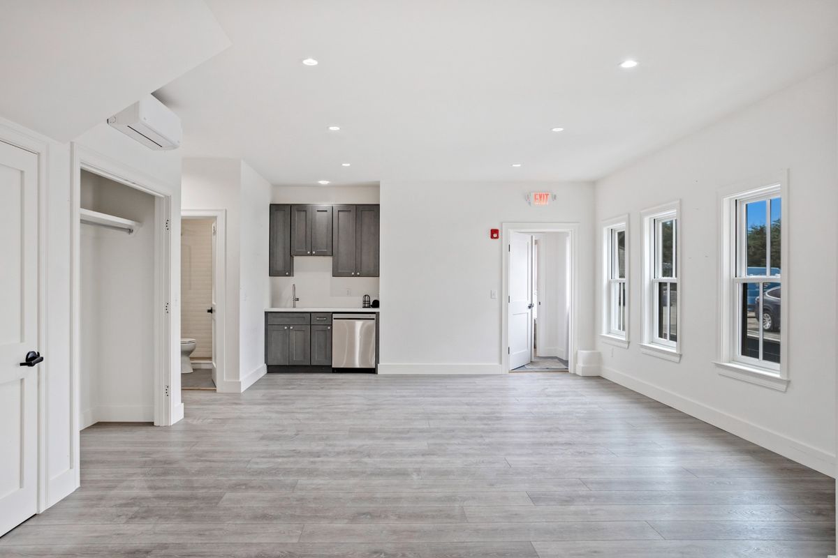 1st Floor Retail