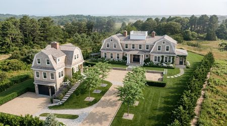 Monomoy- 7 Brewster Road Image