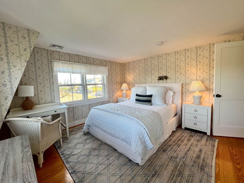 Rental Image 13