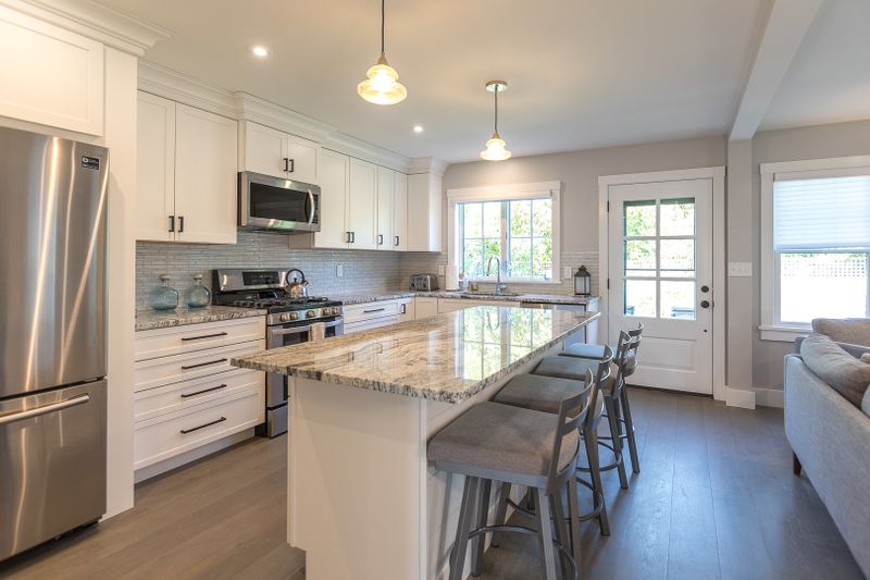 Rental Image 4