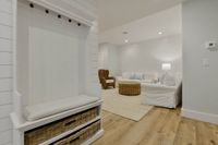 Rental Image 33