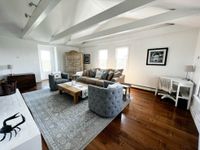 Rental Image 8