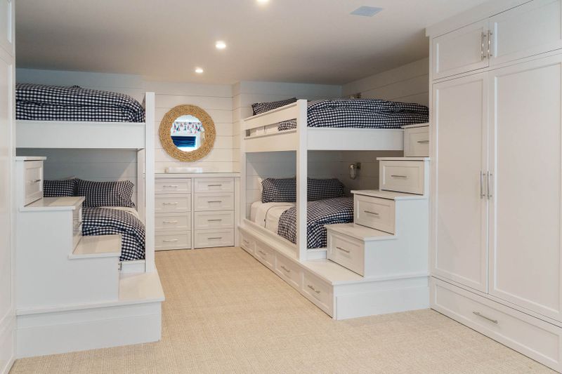 Rental Image 32