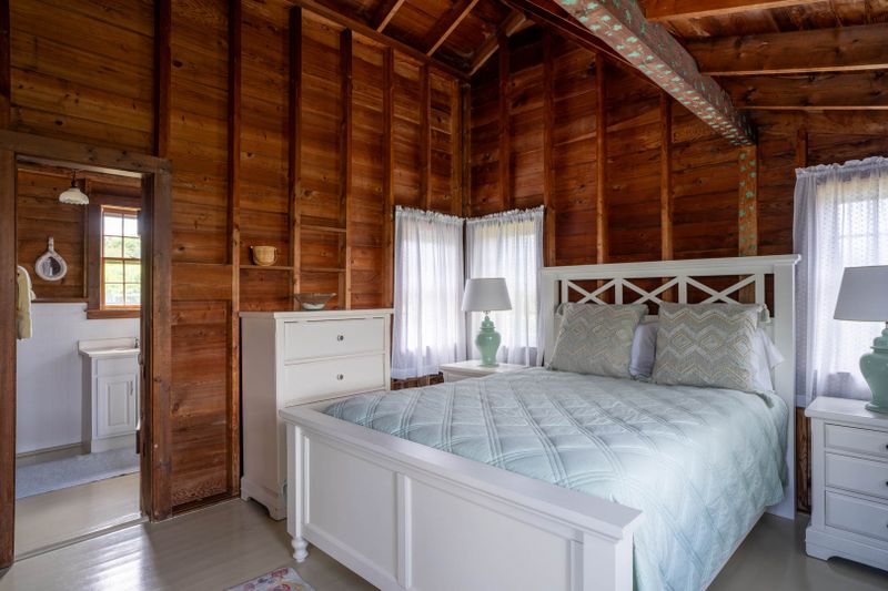 Rental Image 19