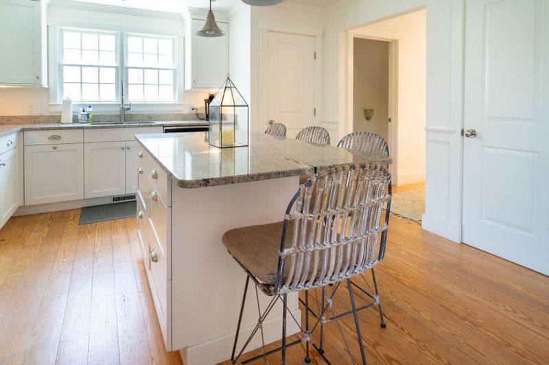 Rental Image 6