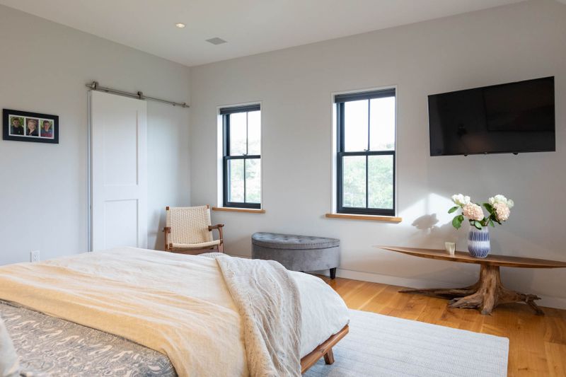 Rental Image 13