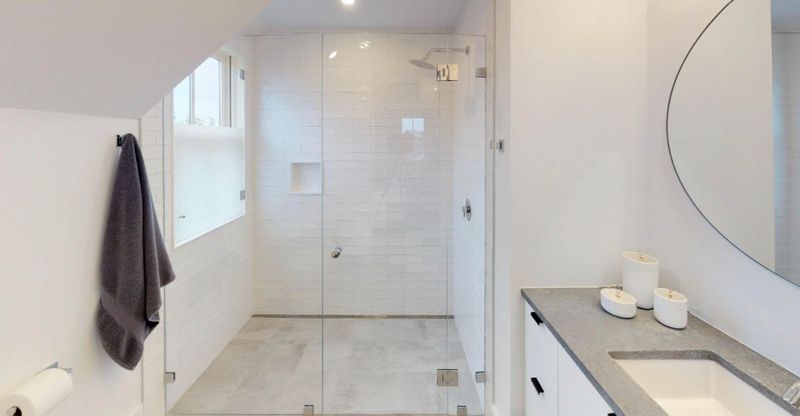 Rental Image 25