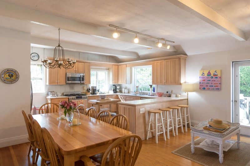 Rental Image 2