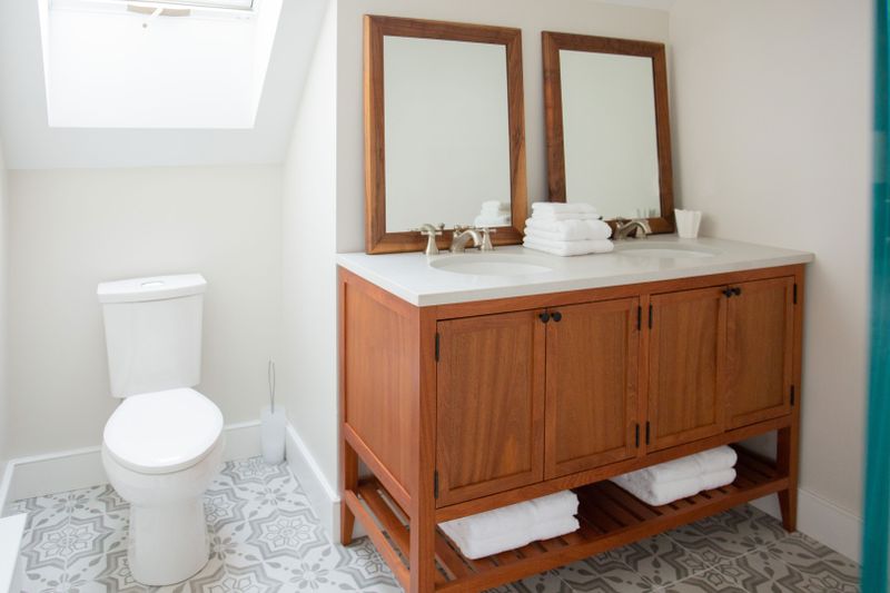 Rental Image 30