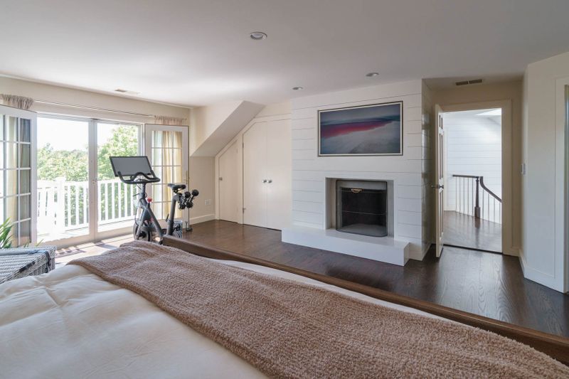 Rental Image 23