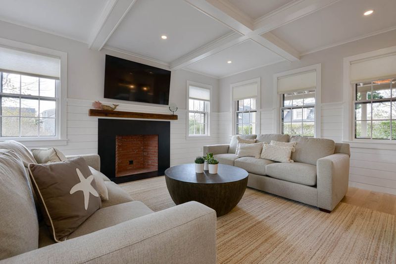 Rental Image 4