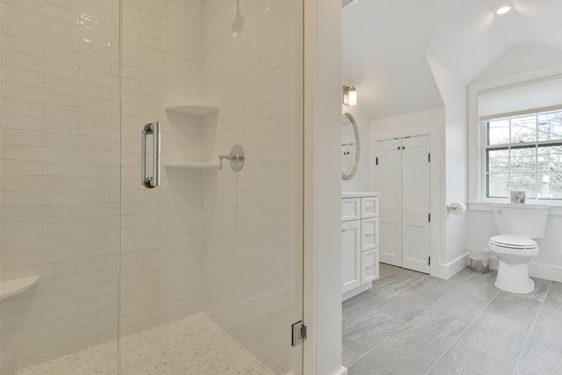 Rental Image 19