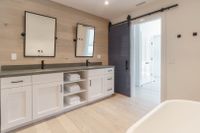 Rental Image 33