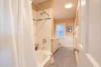 Rental Image 12