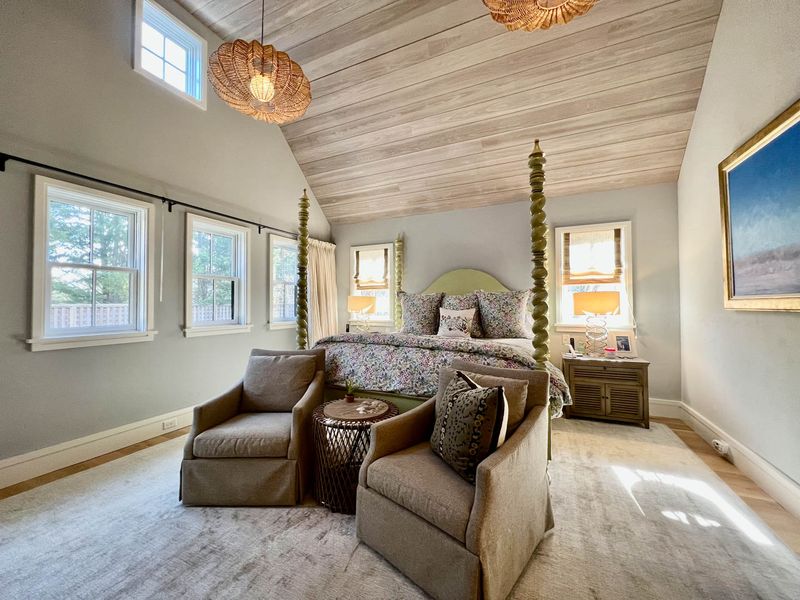 Rental Image 9