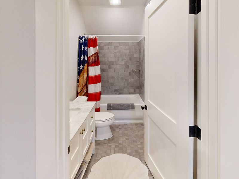 Rental Image 21