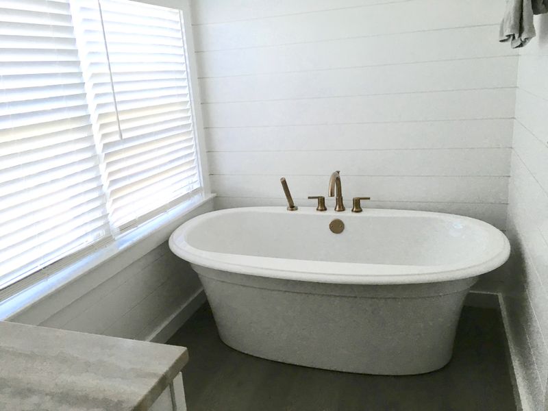Rental Image 16