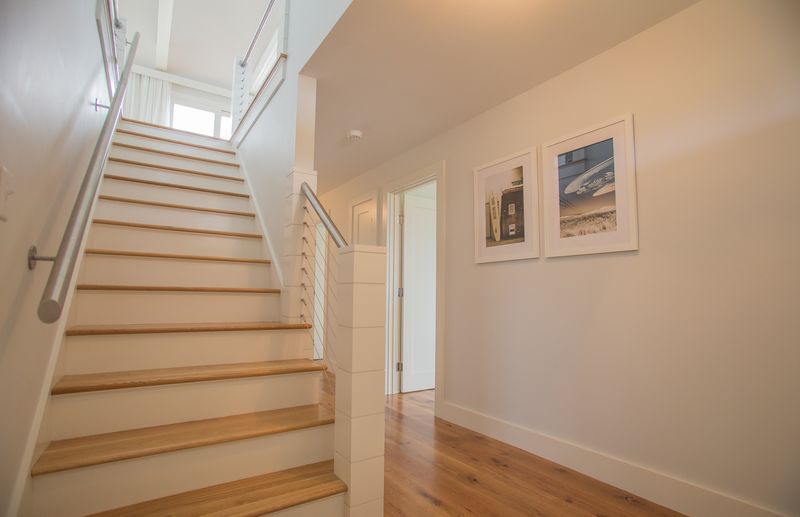 Rental Image 10