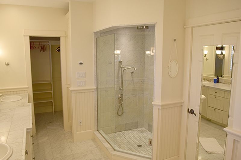 Rental Image 9