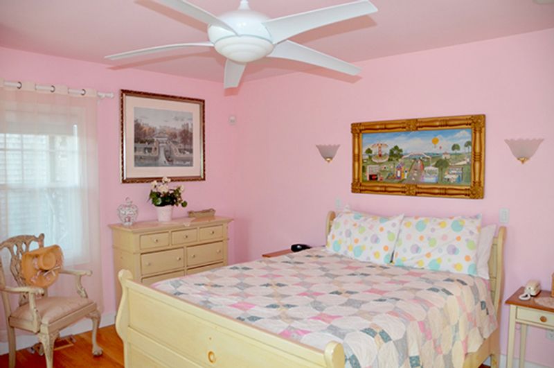 Rental Image 9