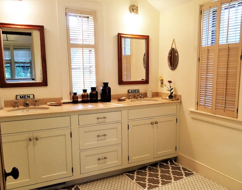 Rental Image 15