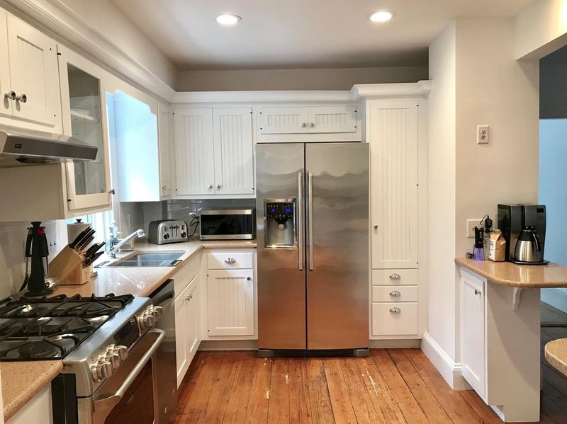 Rental Image 8