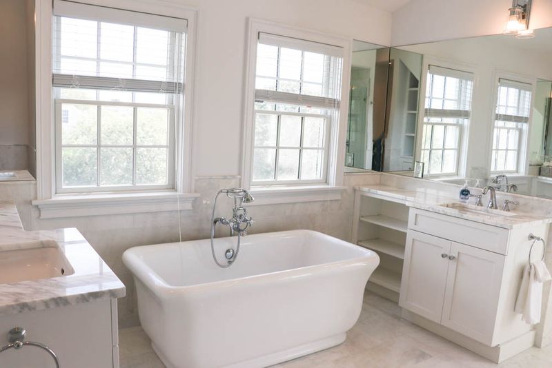 Rental Image 15
