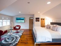 Rental Image 5