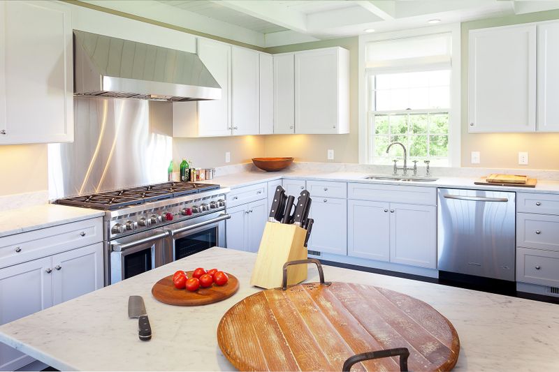 Rental Image 6