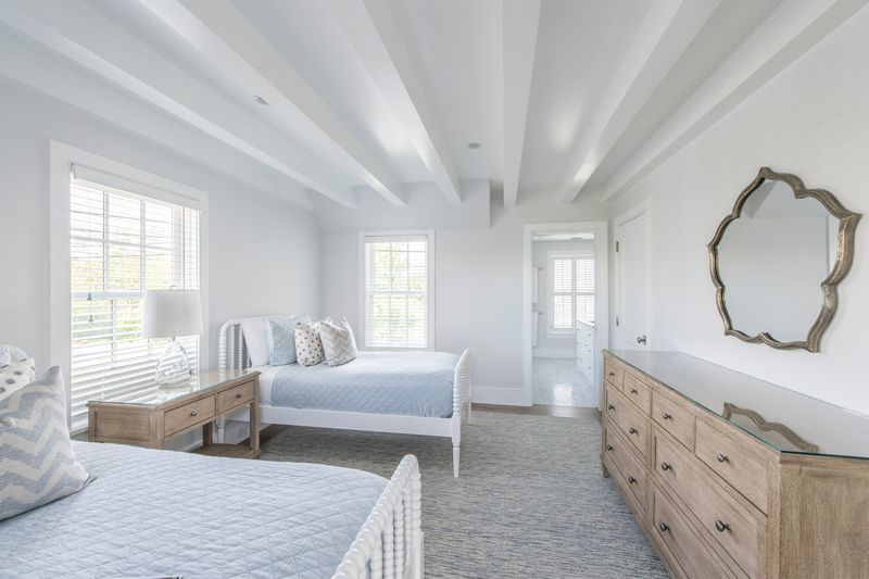 Rental Image 16