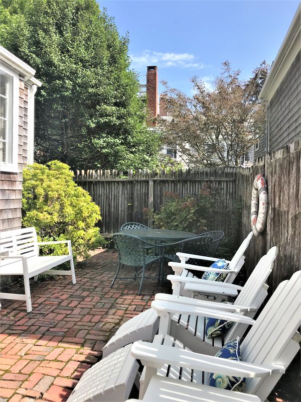 Rental Image 12