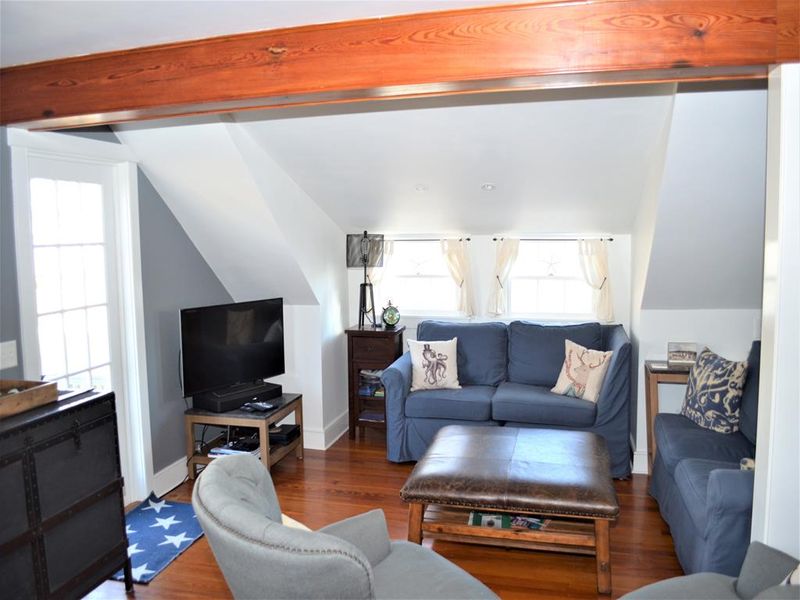 Rental Image 5