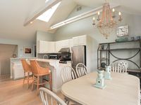Rental Image 9