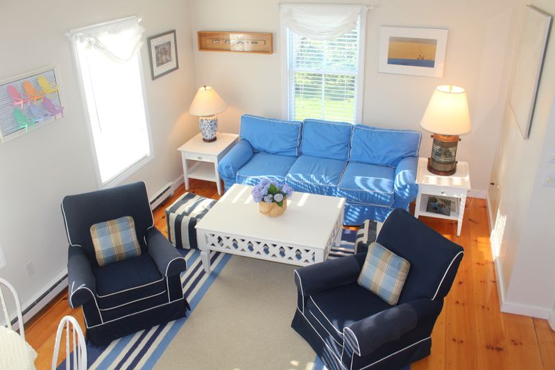 Rental Image 12