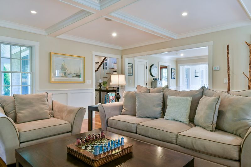 Rental Image 19