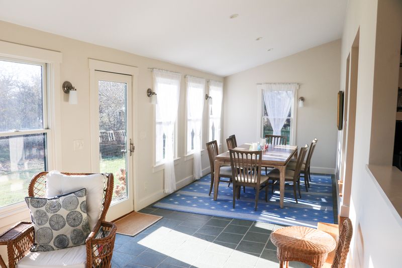 Rental Image 6
