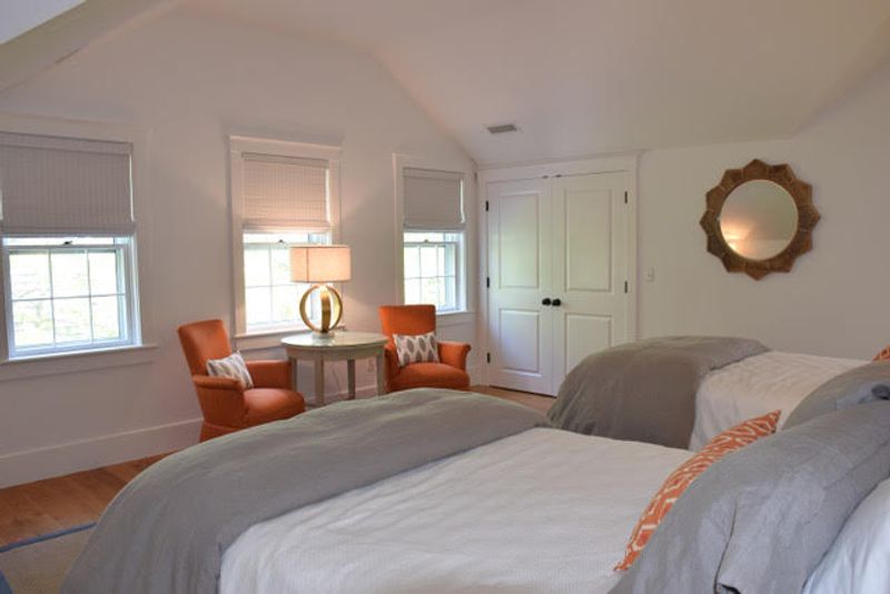Rental Image 14