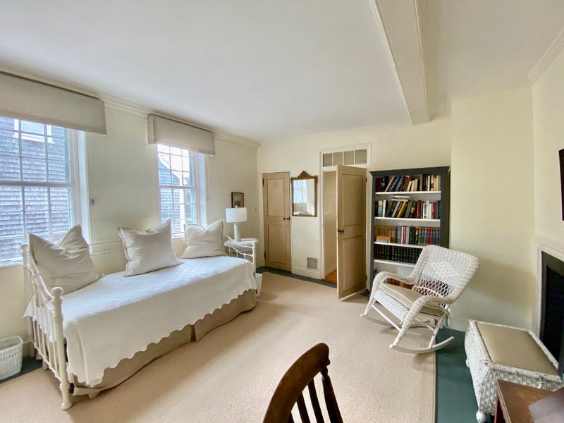 Rental Image 12