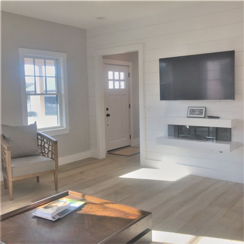 Rental Image 8