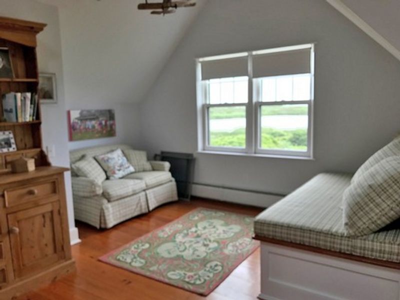 Rental Image 12