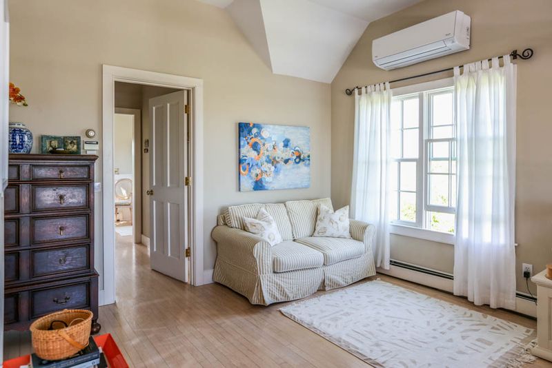 Rental Image 17
