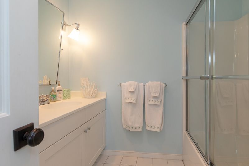 Rental Image 18